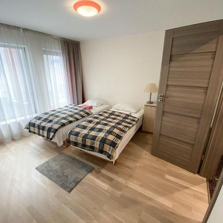 Old Town Apartment With Private Elevator Riga Exterior photo